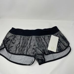 lululemon athletica Black and Gray Patterned Women’s Shorts